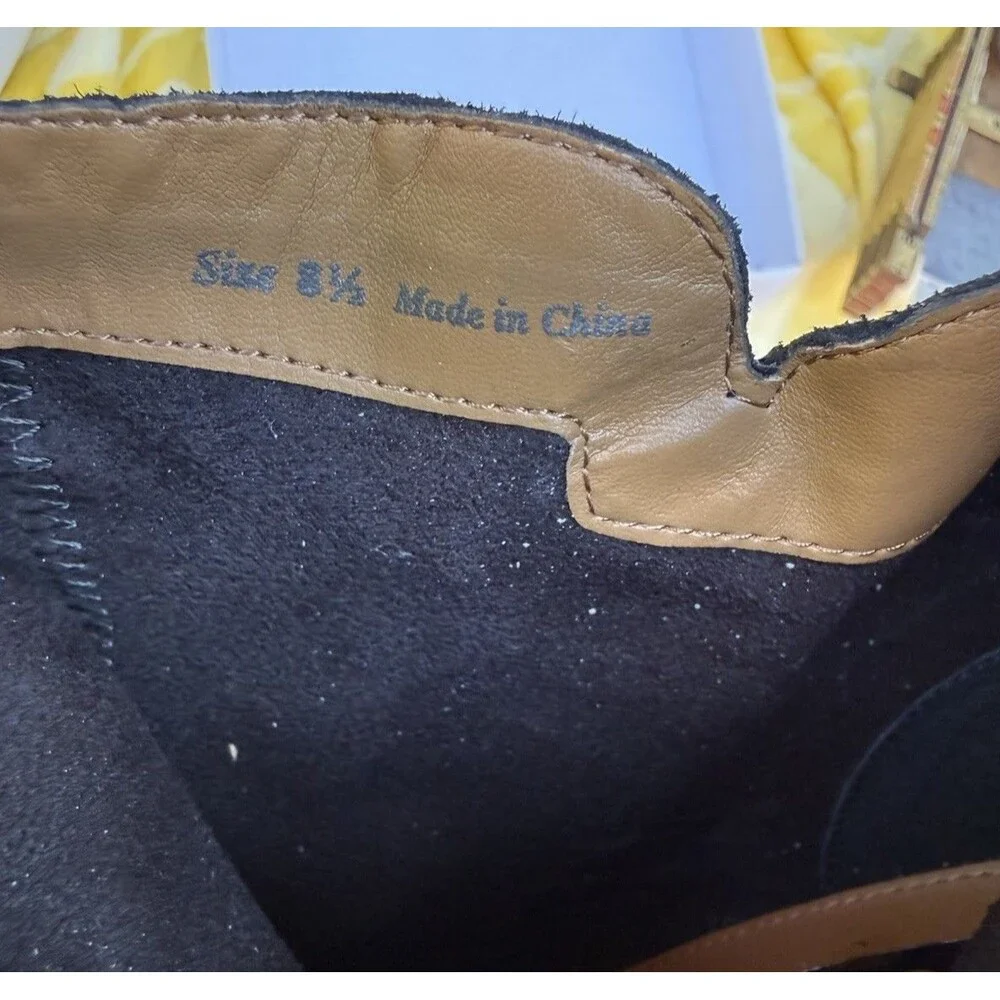 New With Box DV Dolce Vita Black Suede Pilot Wedge Booties Size 8.5
